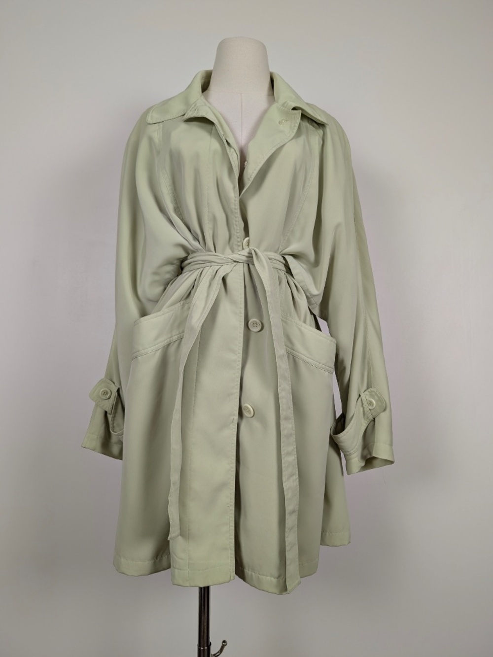 Vintage Emblem Pastel Green Trench Coat Size Large Parisian - Picture 11 of 15
